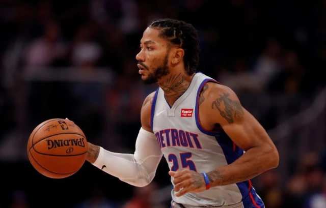 NBA常规赛高清直播:雄鹿vs活塞 字母哥庄神内线(图2) NBA常规赛高清直播:雄鹿vs活塞 字母哥庄神内线(图2)